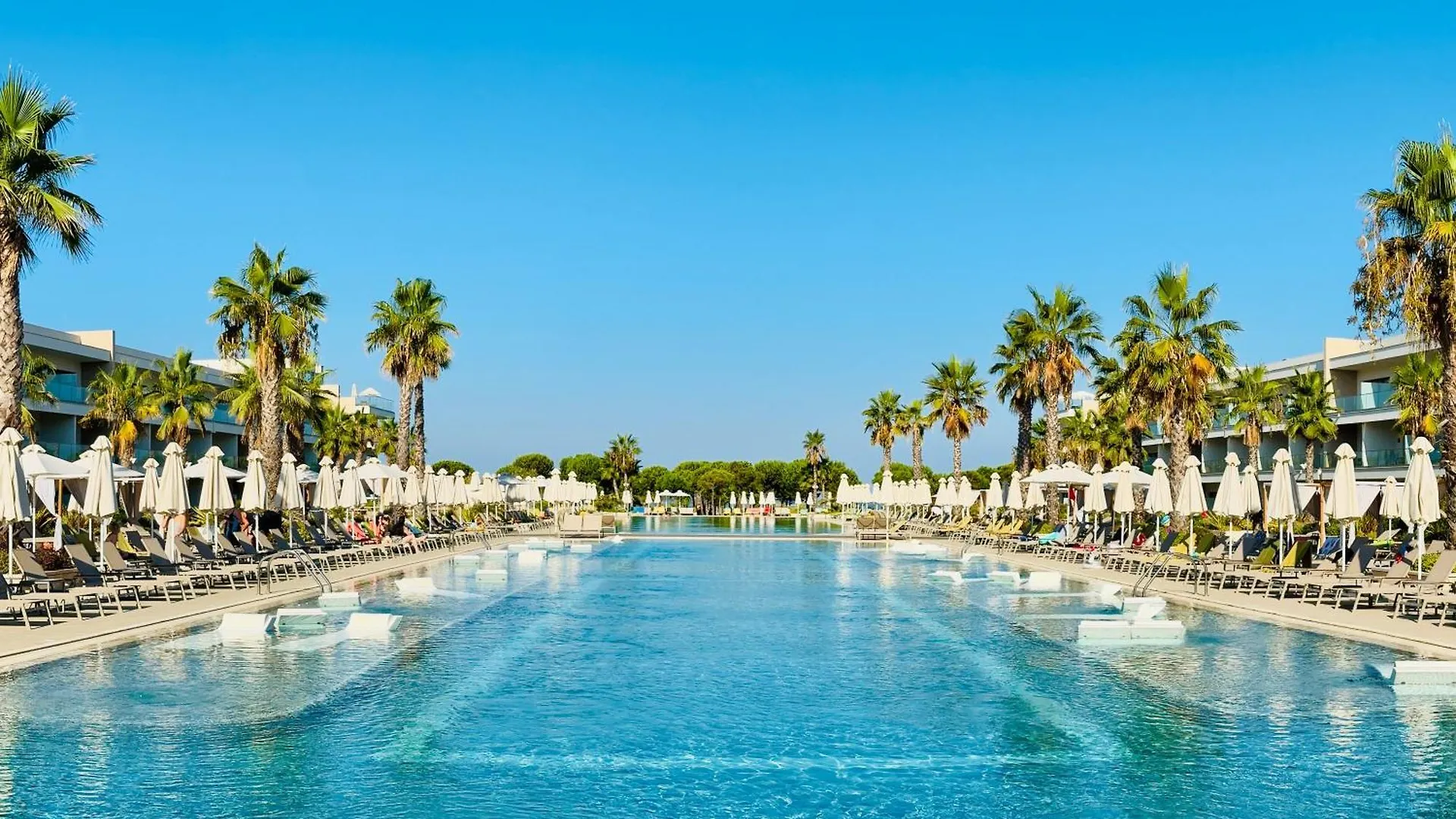 Dreamscape At San Pietro Premium Villa Plazhi San Pietro 0*,